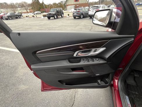 Used 2017 GMC Terrain Denali image 7