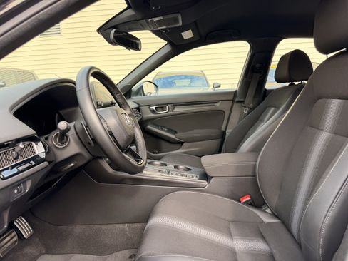 Certified 2024 Honda Civic Sport image 12