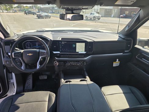 New 2025 Chevrolet Silverado 3500 LT w/ Convenience Package image 17