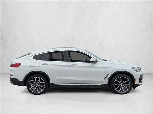 Used 2021 BMW X4 xDrive30i w/ Executive Package image 4