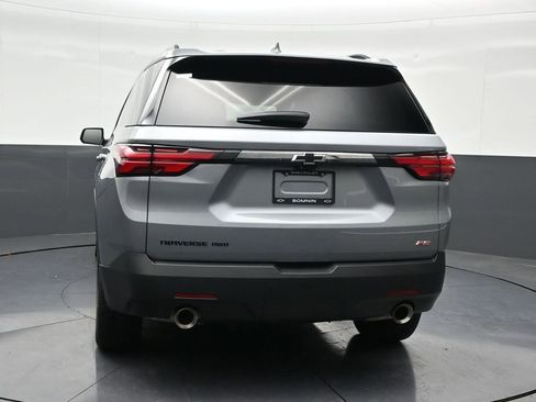 Used 2023 Chevrolet Traverse RS image 7