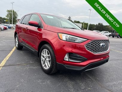 Used 2024 Ford Edge SEL w/ Convenience Package