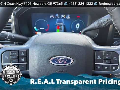 New 2026 Ford F250 Lariat w/ Black Appearance Package AWD/4WD image 25
