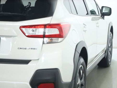 Used 2019 Subaru Crosstrek 2.0i Premium w/ Moonroof Package AWD/4WD image 46
