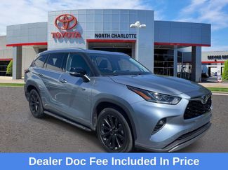 Used 2023 Toyota Highlander Platinum FWD 360° Tour