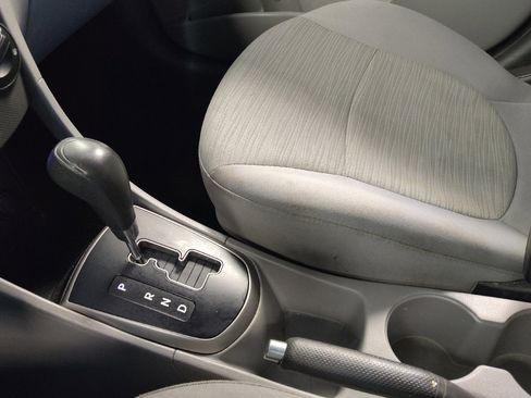 Used 2017 Hyundai Accent SE FWD image 26