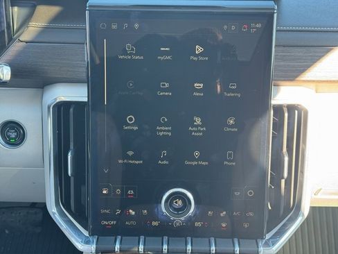 Used 2025 GMC Acadia Denali w/ Super Cruise Package image 19