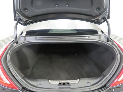 Used 2019 Jaguar XJ R-Sport image 29