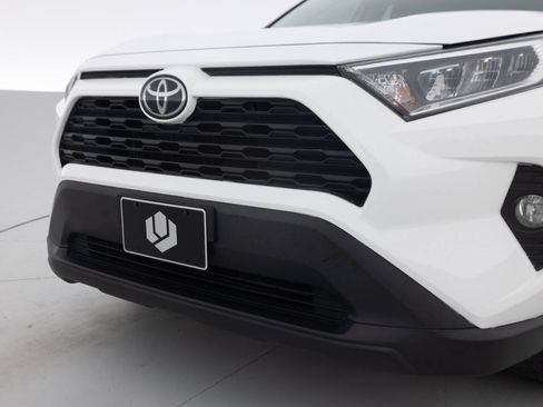 Used 2020 Toyota RAV4 XLE w/ Convenience Package AWD/4WD image 16