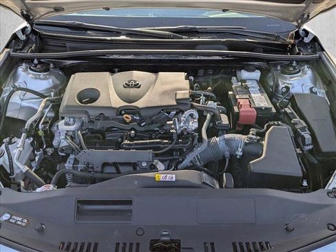 Used 2024 Toyota Camry LE image 21