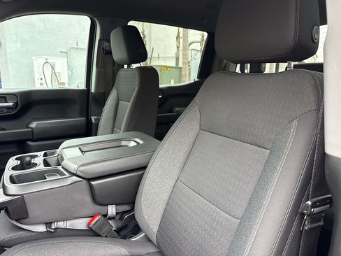 Used 2025 Chevrolet Silverado 1500 Custom RWD image 26