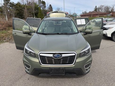 Used 2021 Subaru Forester Limited image 29