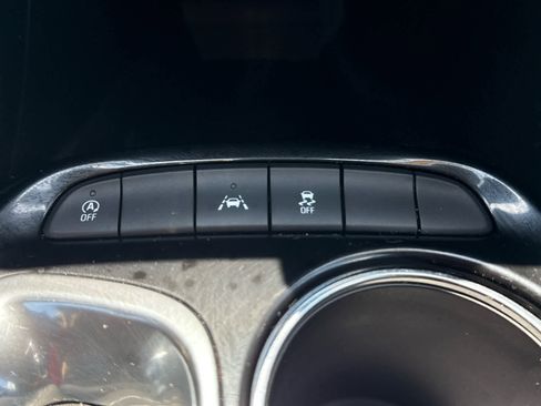 Used 2023 Buick Encore GX Essence w/ Experience Buick Package image 43