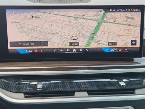 Used 2024 BMW X5 sDrive40i w/ Premium Package RWD image 14