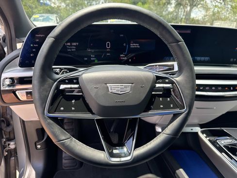 Certified 2025 Cadillac Lyriq Luxury RWD image 15