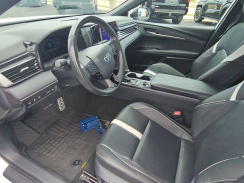 Certified 2025 Toyota Camry SE FWD image 24