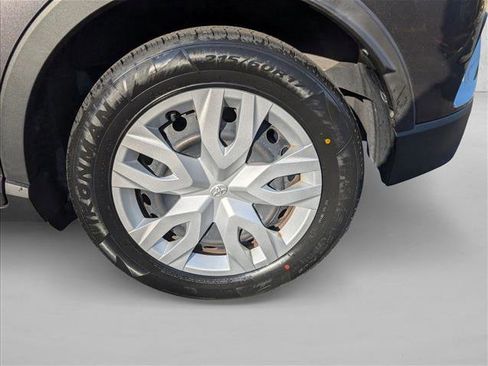 Used 2021 Toyota C-HR LE image 23