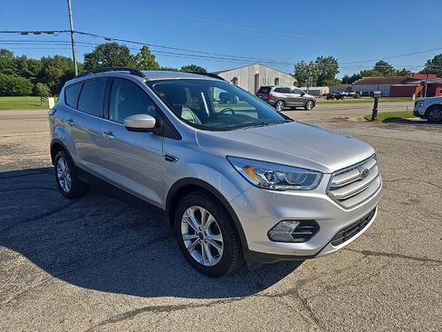 Used 2018 Ford Escape SEL AWD/4WD image 3
