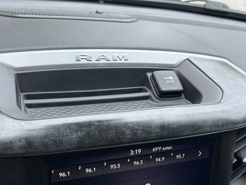 Used 2019 RAM 1500 Big Horn RWD image 25