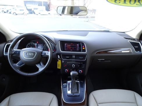 Used 2015 Audi Q5 2.0T Premium image 16