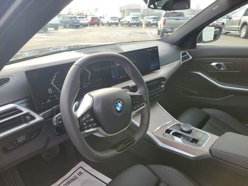 Used 2026 BMW 330i xDrive Sedan AWD/4WD image 28