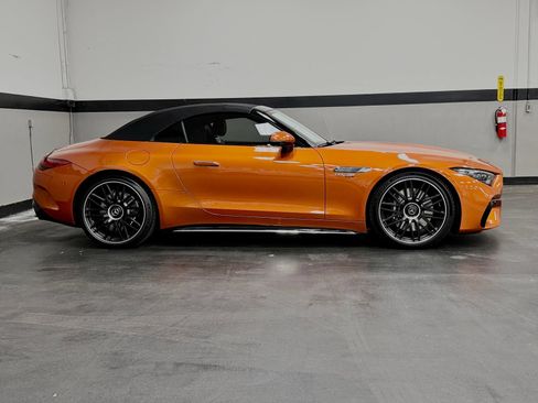 Used 2024 Mercedes-Benz SL 63 AMG 4MATIC image 5