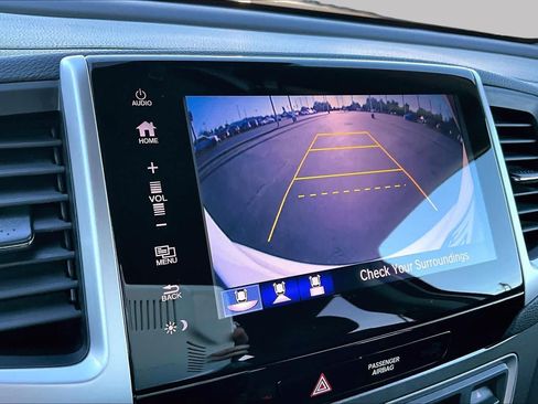 Used 2017 Honda Pilot EX image 24