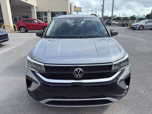 Used 2023 Volkswagen Taos S FWD image 8