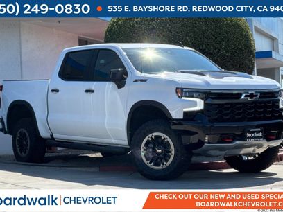 New 2026 Chevrolet Silverado 1500 ZR2 w/ LPO, Dark Essentials Package
