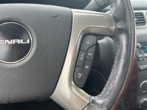 Used 2009 GMC Sierra 1500 Denali image 18