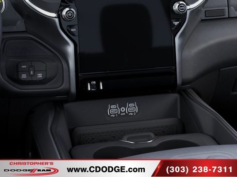 New 2026 RAM 3500 Laramie AWD/4WD image 24