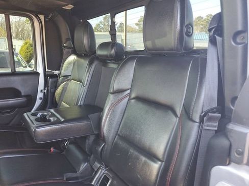Certified 2020 Jeep Gladiator Rubicon image 17