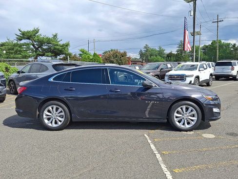 Used 2022 Chevrolet Malibu LT FWD image 8