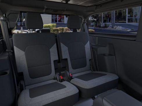 New 2025 Ford Bronco Base image 11