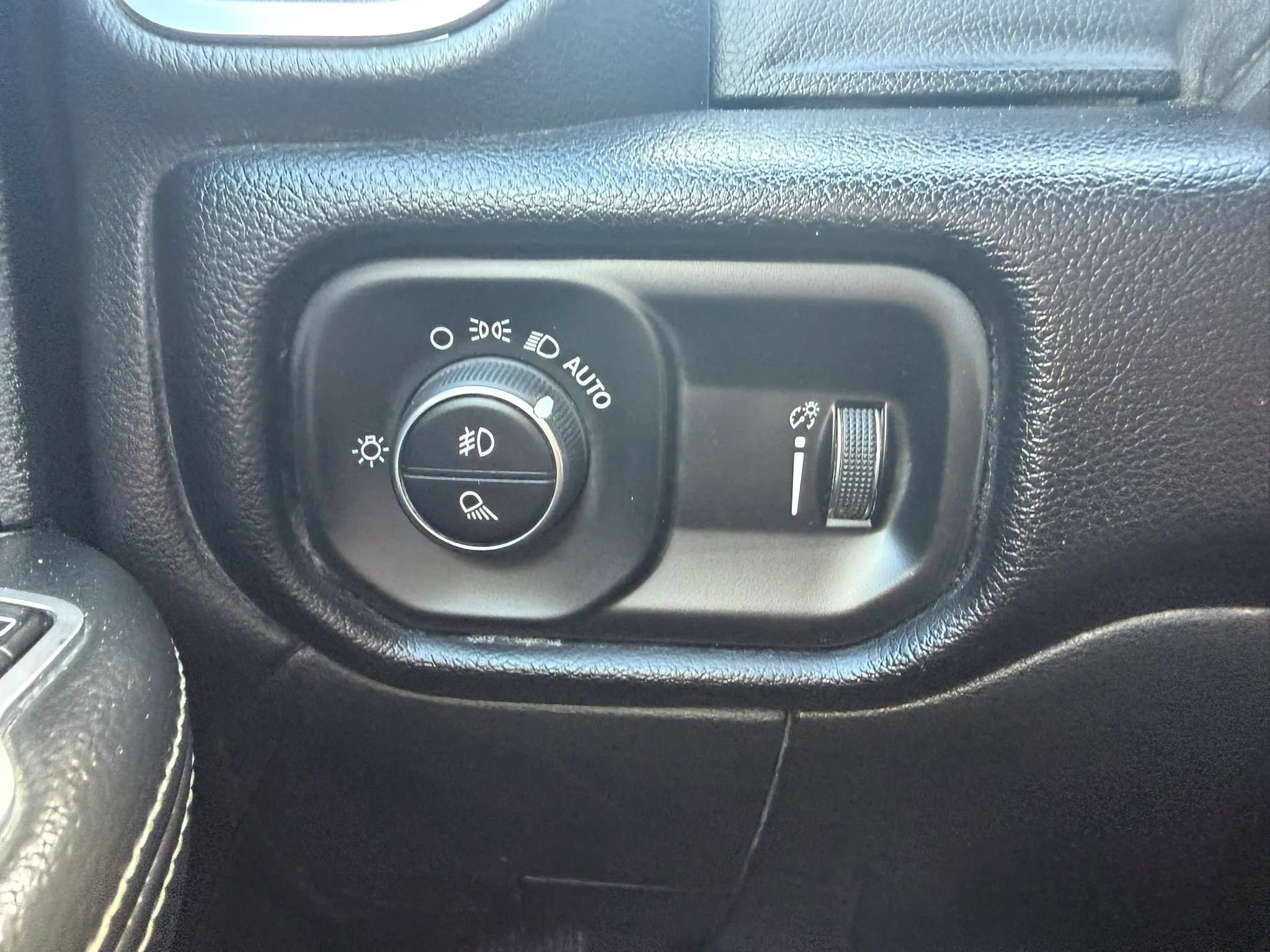 Used 2024 RAM 2500 Big Horn AWD/4WD image 19