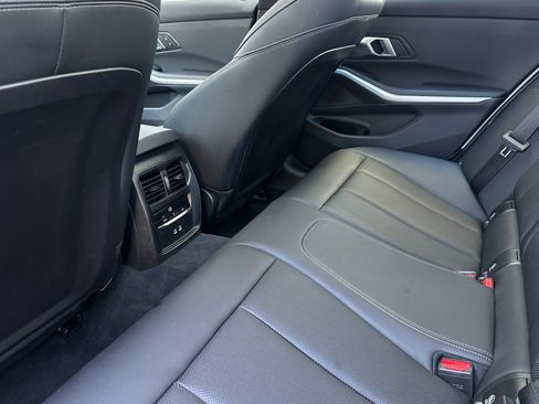Used 2025 BMW 330i Sedan RWD image 27