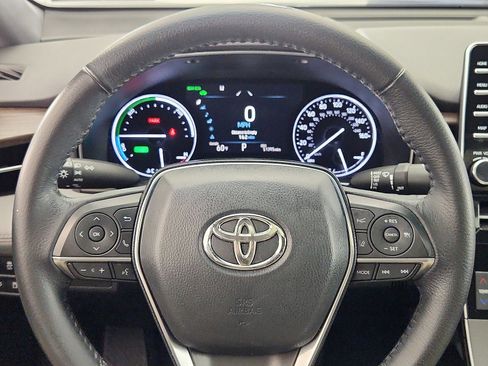 Certified 2019 Toyota Avalon XLE image 16