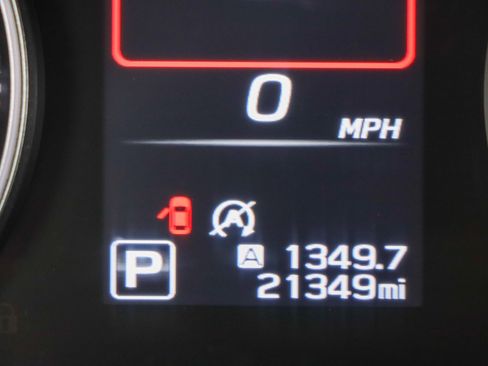 Used 2025 Subaru Outback Premium image 16