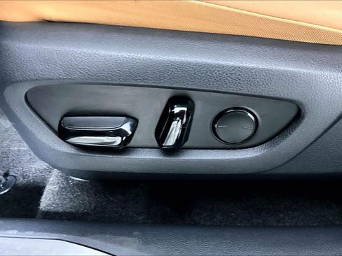 Used 2024 Lexus RX 350 Premium image 32