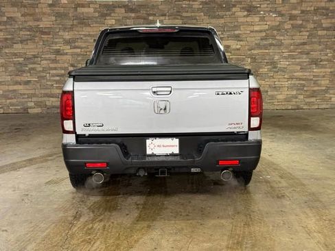 Used 2021 Honda Ridgeline Sport image 6