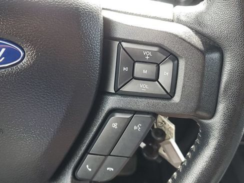 Used 2020 Ford F150 XLT w/ Equipment Group 302A Luxury AWD/4WD image 23