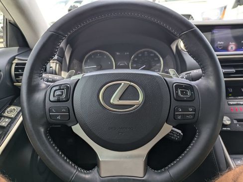 Used 2018 Lexus IS 300 AWD w/ Comfort Package image 25