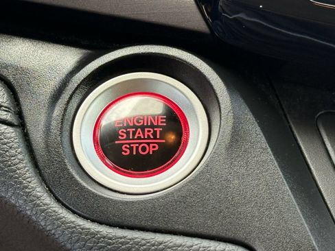 Used 2025 Honda Odyssey EX-L image 25