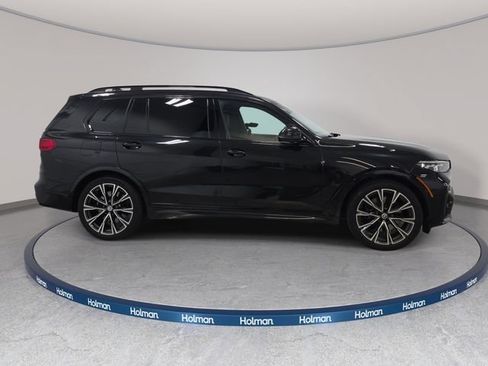 Used 2022 BMW X7 M50i w/ Cold Weather Package AWD/4WD image 5