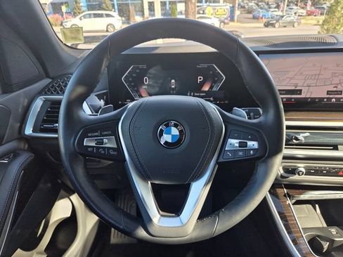 Certified 2025 BMW X5 xDrive40i w/ Parking Assistance Package AWD/4WD image 13