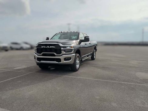 New 2026 RAM 2500 Tradesman image 3