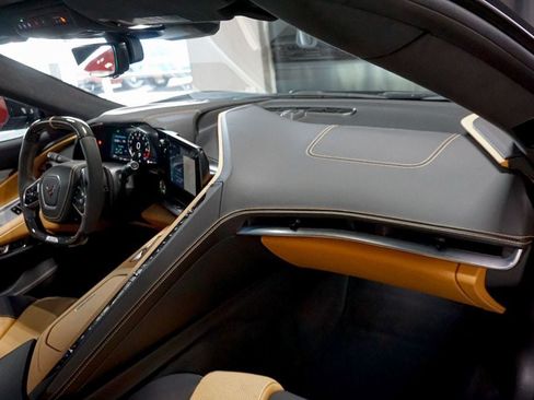 Used 2024 Chevrolet Corvette Z06 w/ Z07 Performance Package RWD image 39