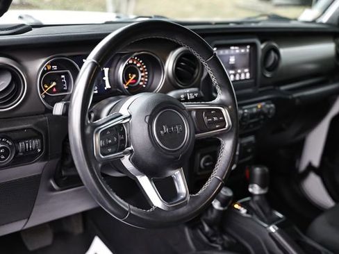 Used 2020 Jeep Gladiator Sport w/ Quick Order Package 24S AWD/4WD image 23