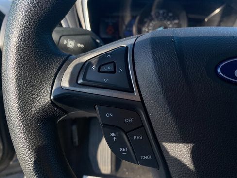 Used 2020 Ford Fusion SE image 29