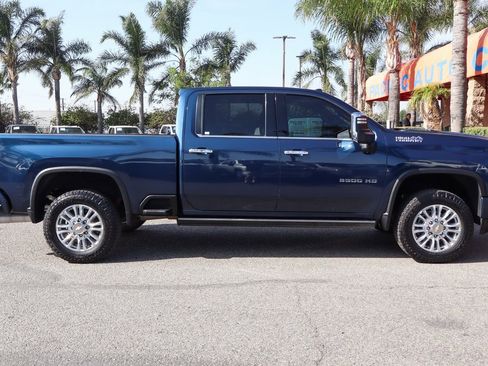 Used 2021 Chevrolet Silverado 3500 High Country w/ Z71 Off-Road Package image 10
